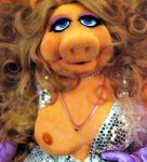 miss_piggy_tits.jpg