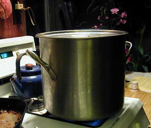 01_sterilize_pot_P3110206.jpg