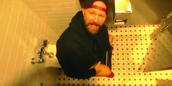 fred-durst-toilet.jpg