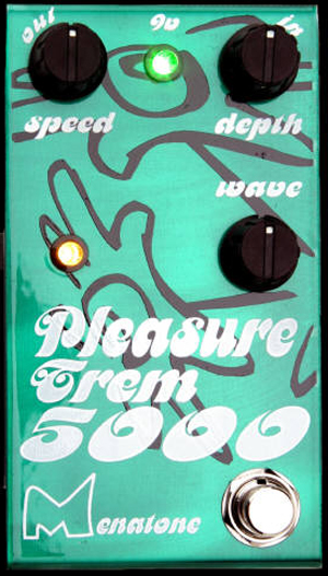 menatone-pleasure-trem-5000-guitar-pedal-01.jpg