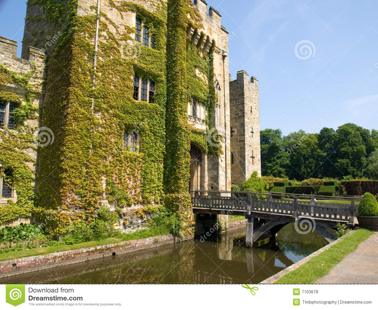 old-english-castle-bridge-over-moat-7103678.jpg