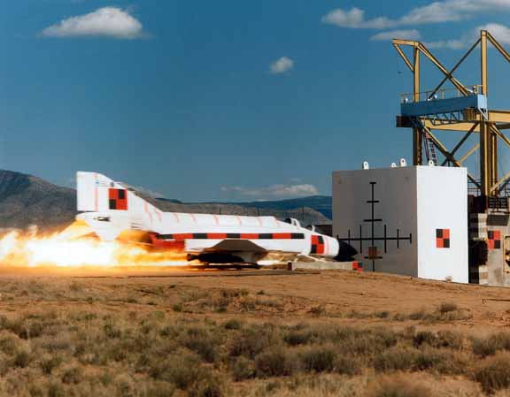 f4-1.jpg