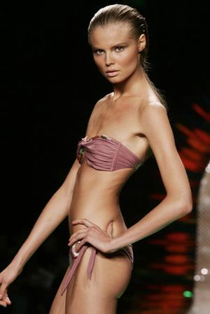 skinny_lead_narrowweb__300x449,0.jpg