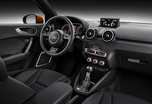 Audi-A1-Sportback-interior-dash.jpg