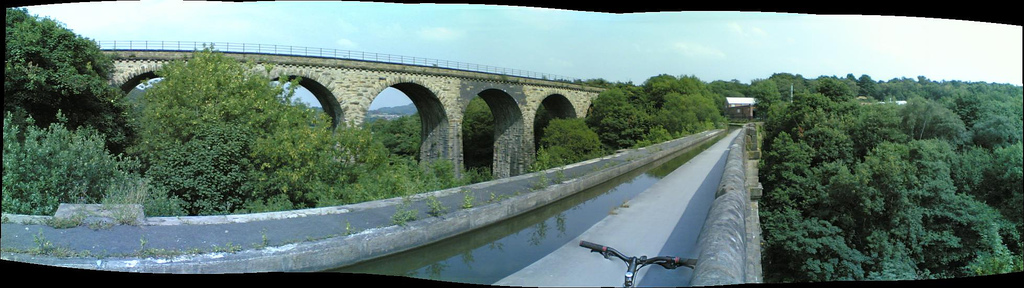 199045373_e1c4afbd5d_b.jpg