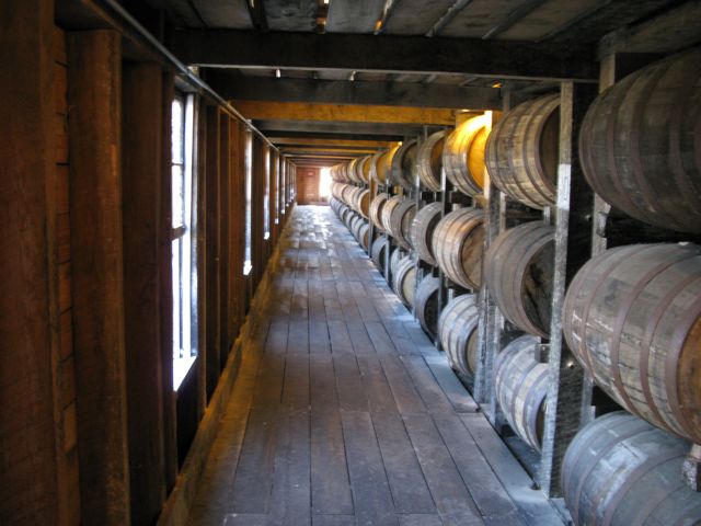 1-whiskey-int.jpg