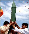 _38049856_100bjp_ap.jpg