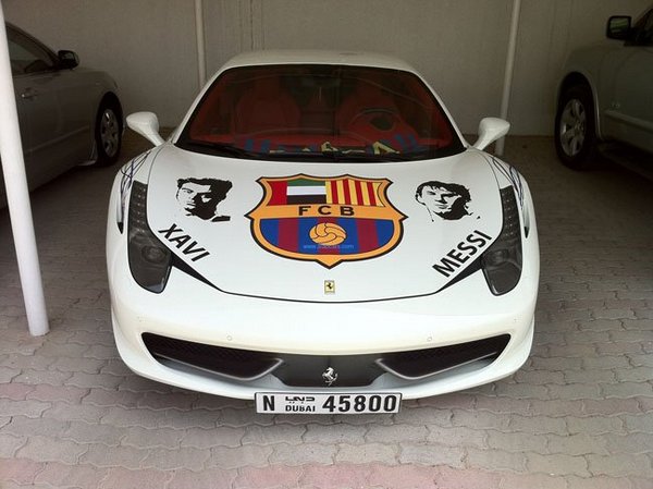 ferrari-458-italia-barca.jpg