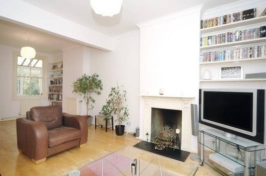 livingroom.jpg