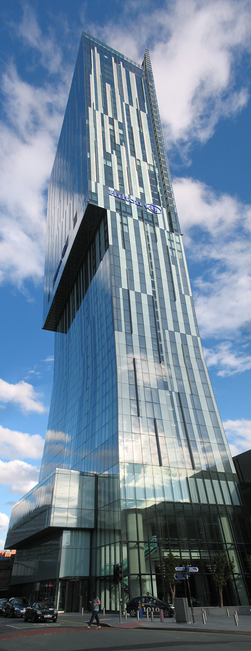 hiltonmanchester.jpg