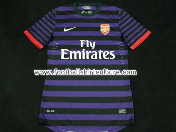 arsenal-12-13-nike-away-football-shirt-leaked-b.jpg