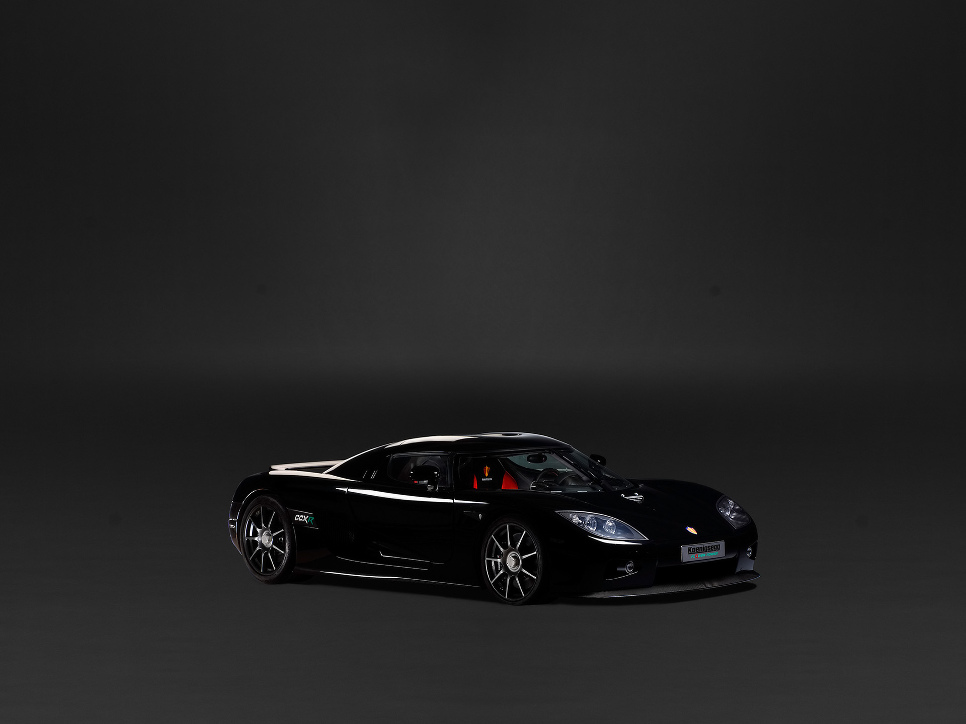 2007-Koenigsegg-CCXR-Front-And-Side-1920x1440.jpg