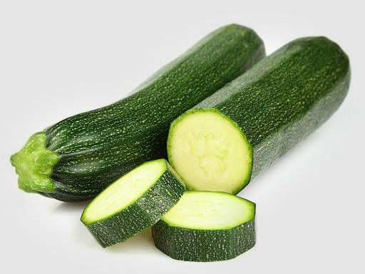 zucchini-ym5607.jpg