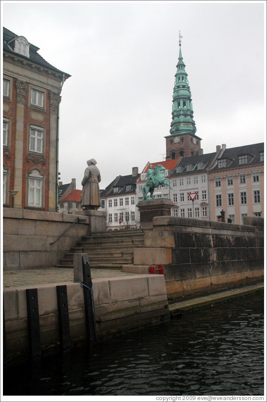 copenhagen-frederiksholms-canal-2-large.jpg