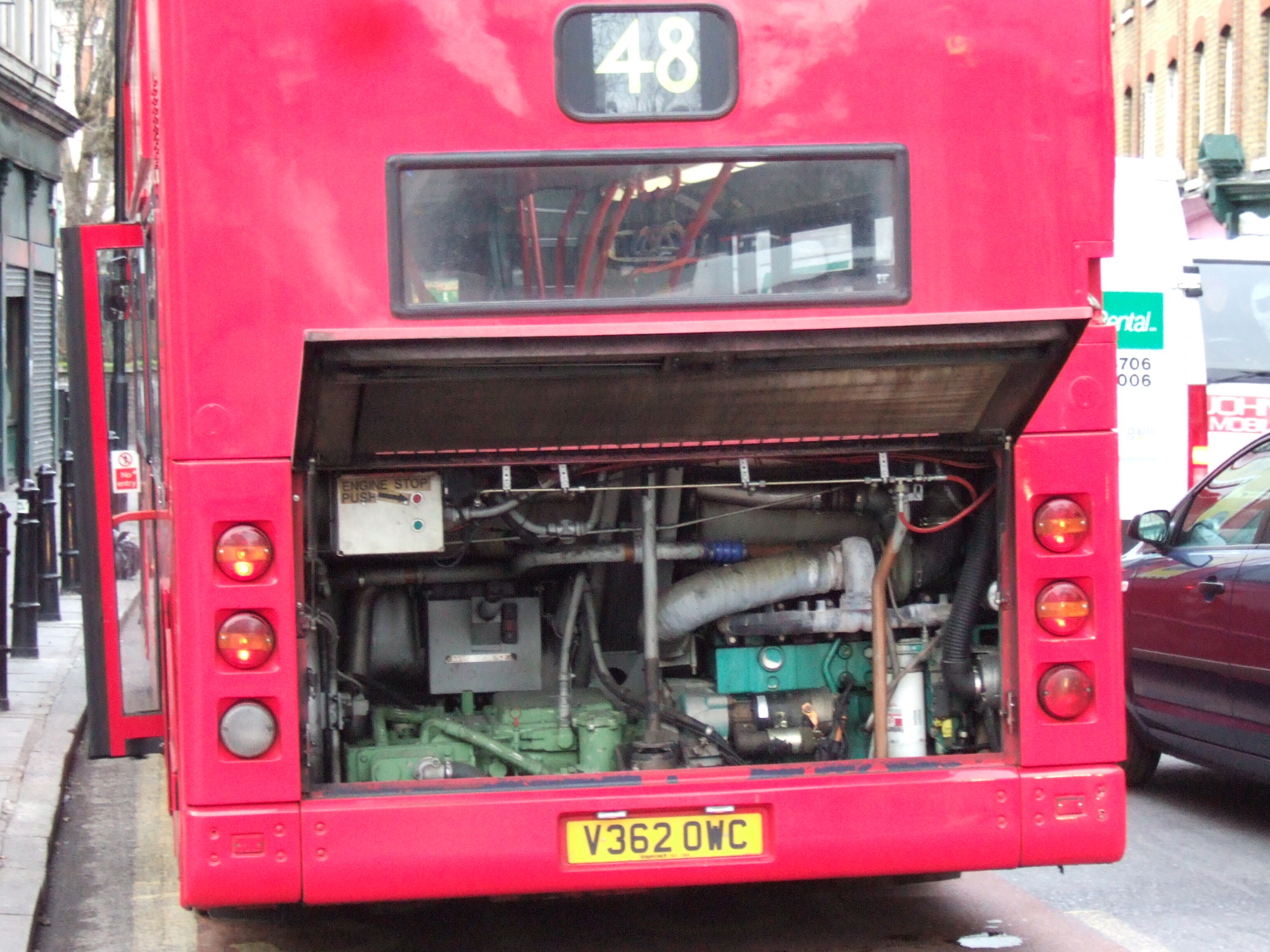 East_London_bus_48_engine.jpg