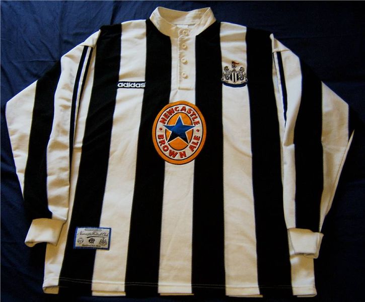 extra_football_shirt_902_1.jpg