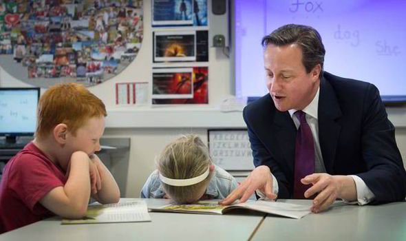 David-Cameron-schoolgirl-faceplant-569166.jpg